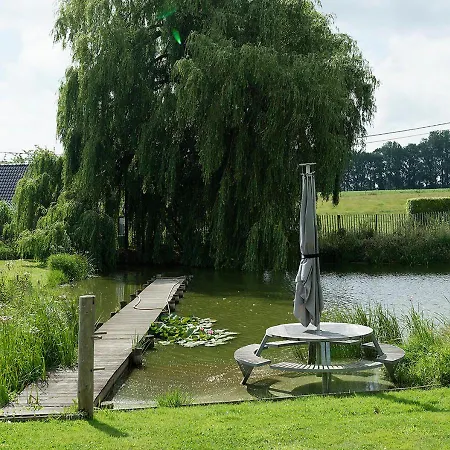 Gite De L'etang 게스트하우스
